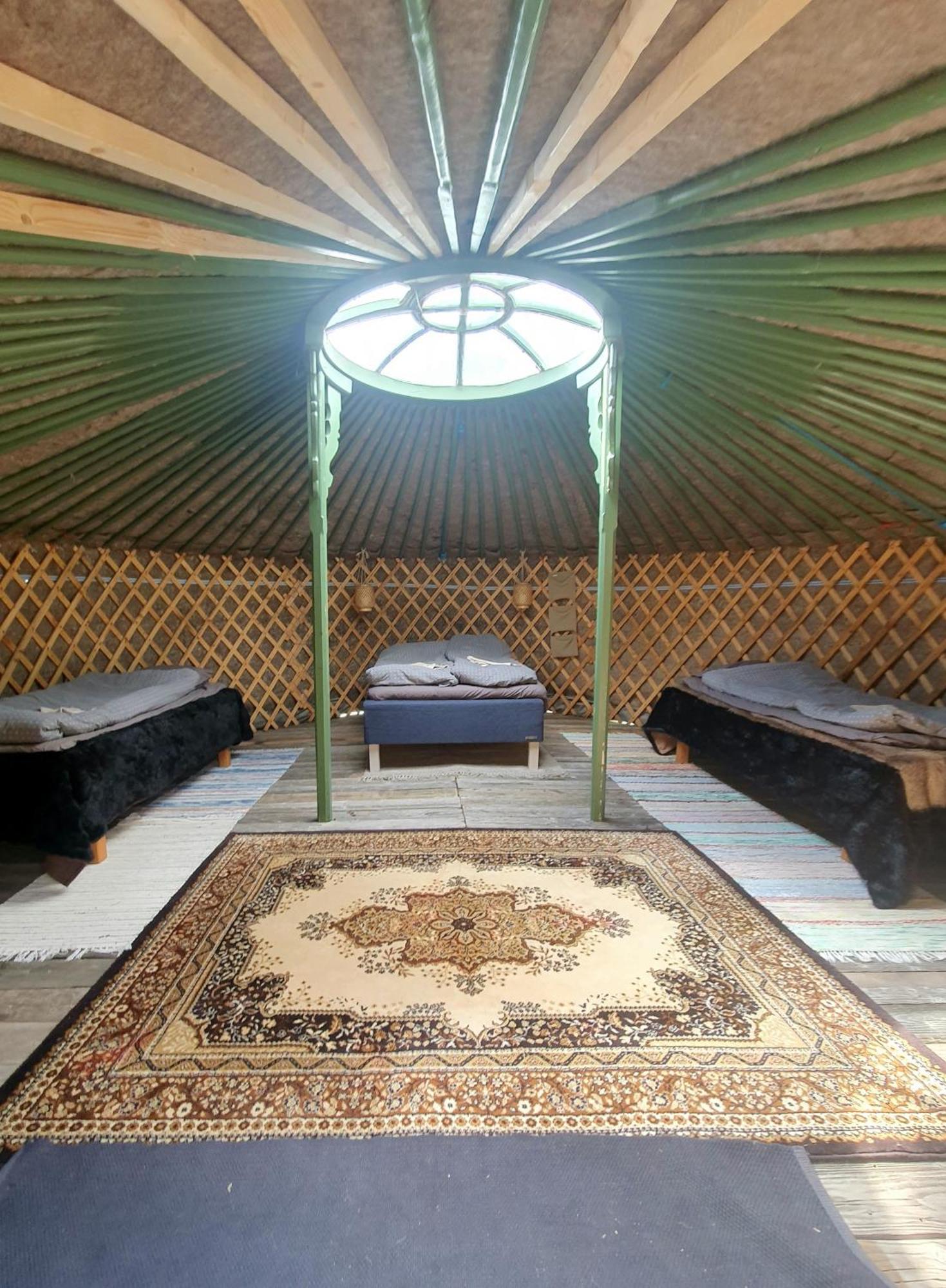 Villa Vittfarnas Vikingaby à Sosdala Extérieur photo