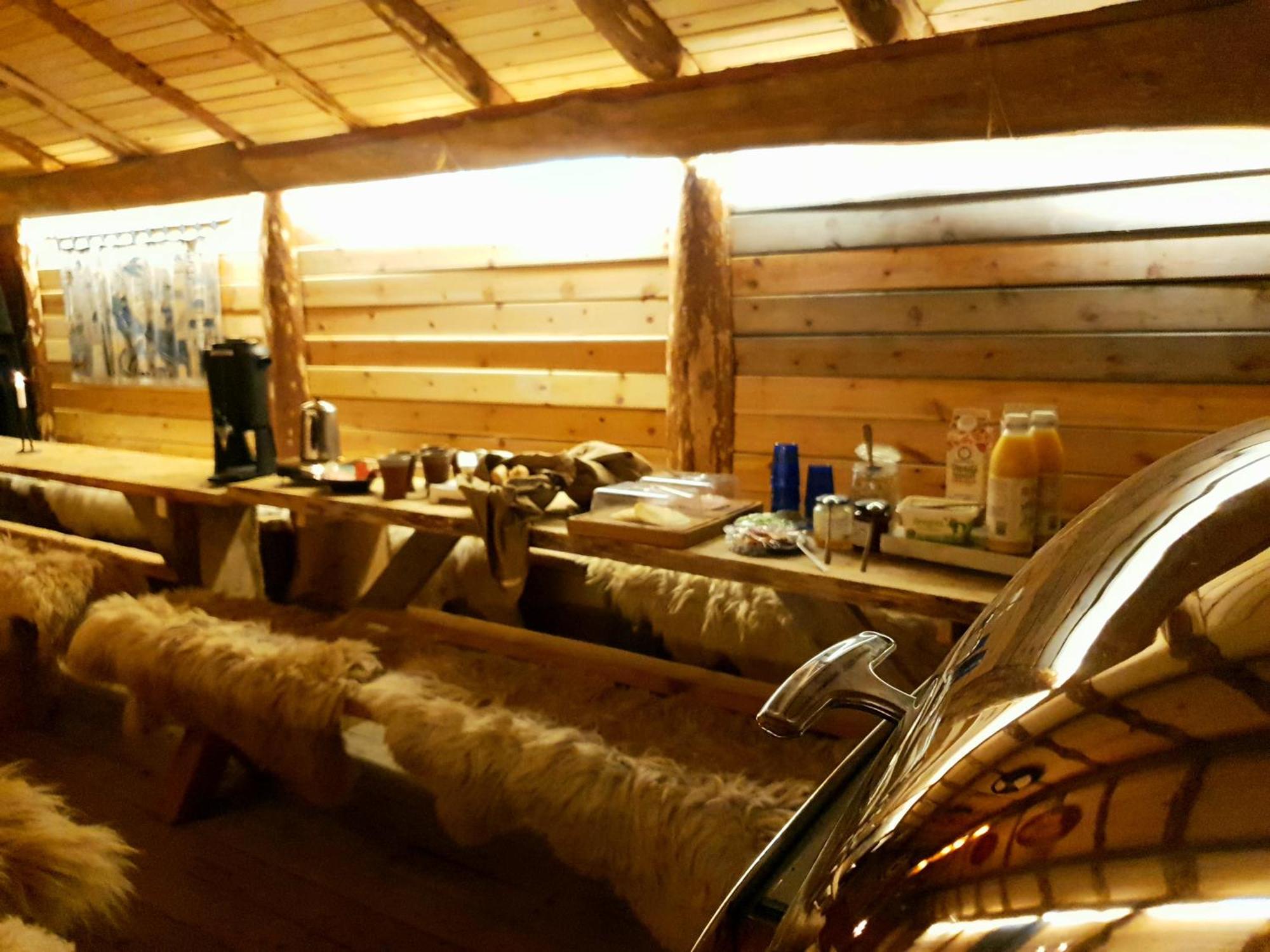 Villa Vittfarnas Vikingaby à Sosdala Extérieur photo