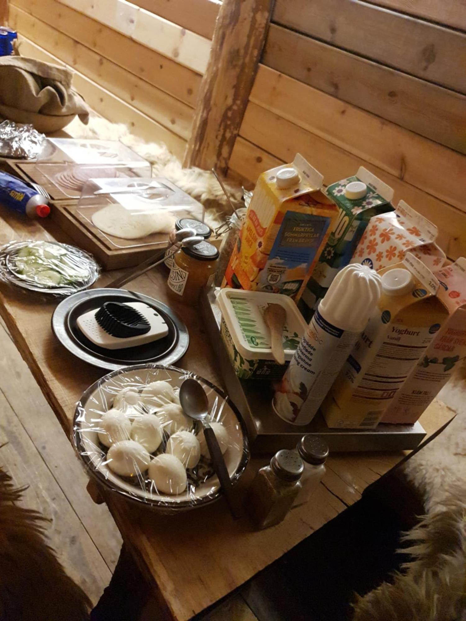 Villa Vittfarnas Vikingaby à Sosdala Extérieur photo